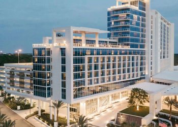 Luxury Hotels & Resorts